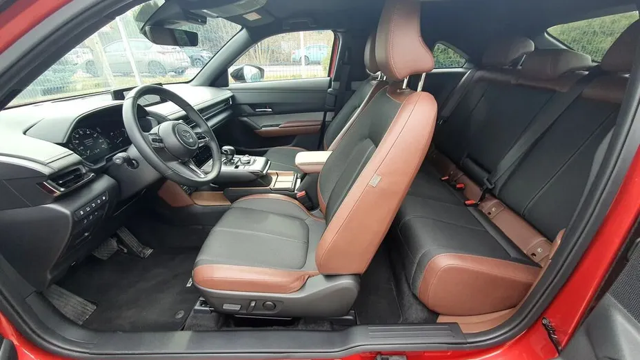 MAZDA MX-30 MX-30 R-EV PHEV Makoto