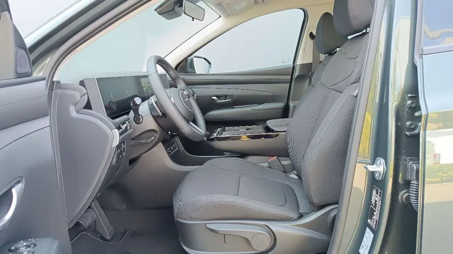 HYUNDAI Tucson Tucson 1.6 T-GDi HEV Modern 2WD aut Nowy