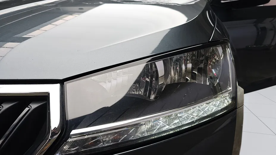 SKODA Fabia Fabia 1.0 TSI Ambition