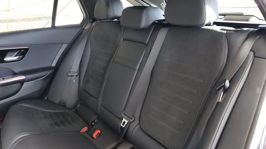 MERCEDES-BENZ C Klasa C 180 mHEV AMG