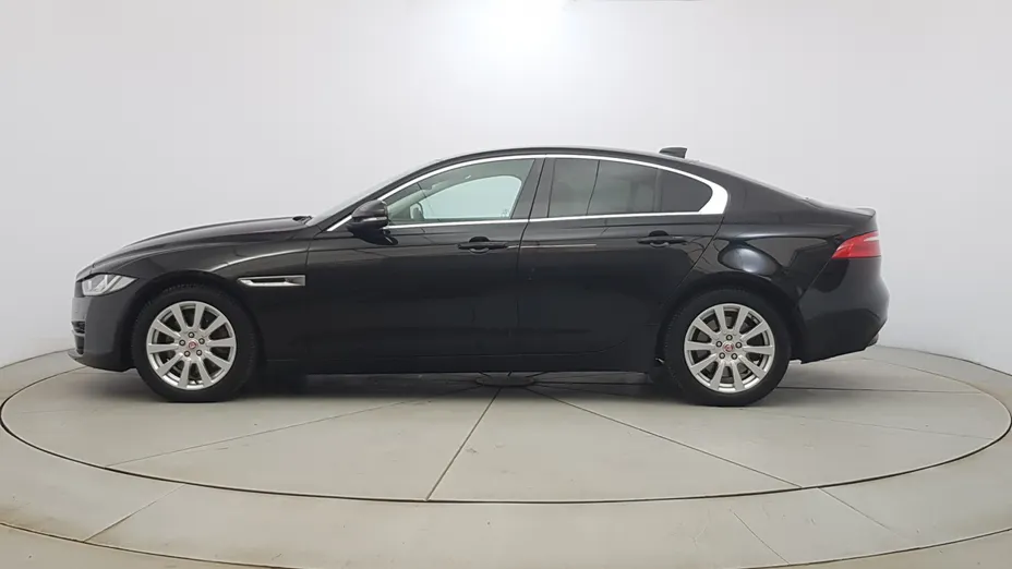 JAGUAR XE XE 2.0 T Prestige