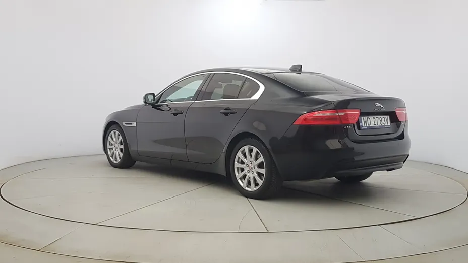 JAGUAR XE XE 2.0 T Prestige