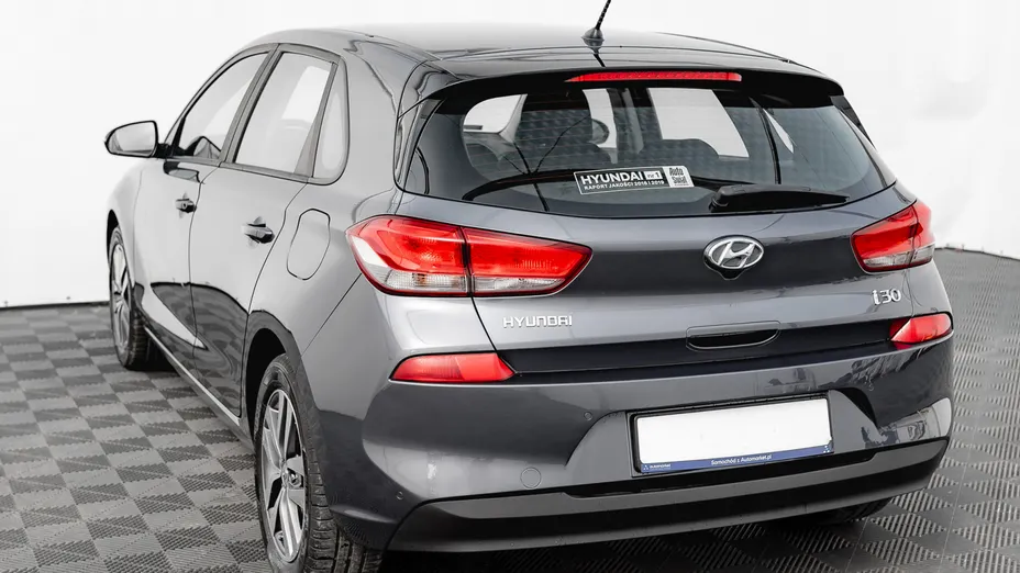 HYUNDAI i30 i30 1.4 Classic +