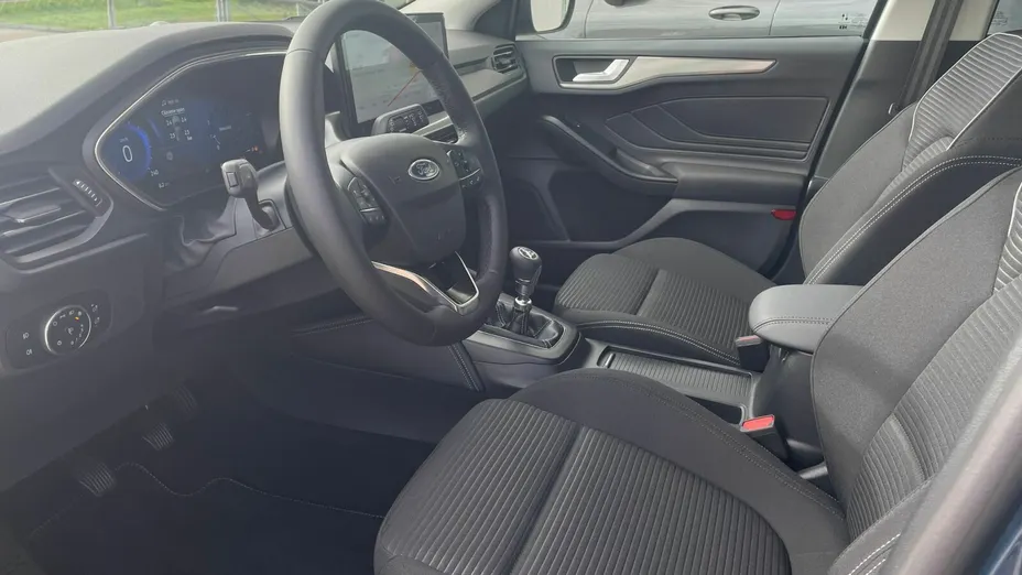 FORD Focus Focus 1.0 EcoBoost mHEV Titanium Nowy