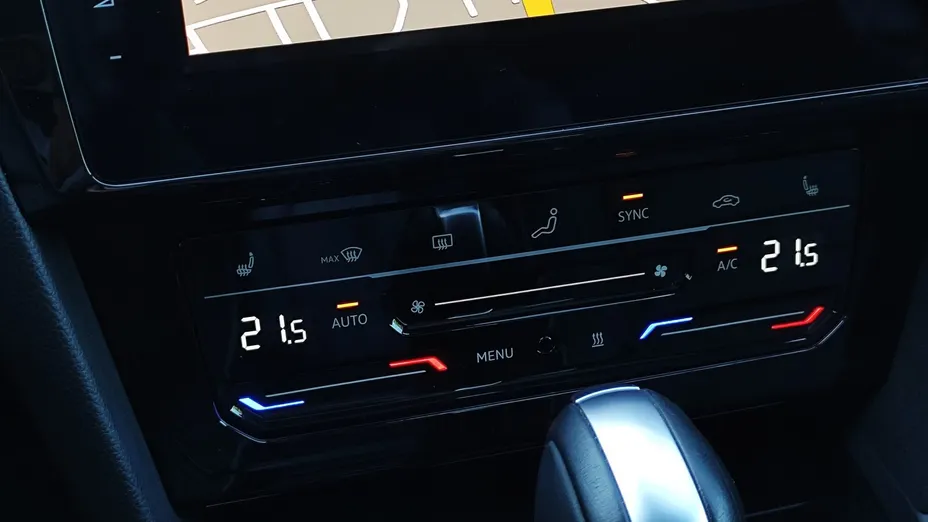 VOLKSWAGEN Arteon Arteon 2.0 TDI R-Line DSG