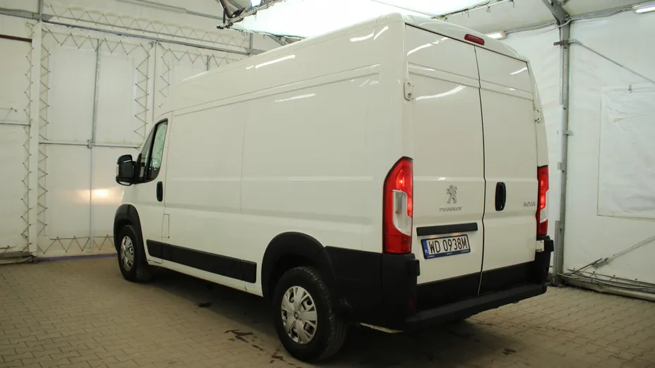 PEUGEOT Boxer Boxer 435 BlueHDi L2H2