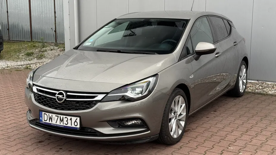 OPEL Astra Astra V 1.4 T Enjoy