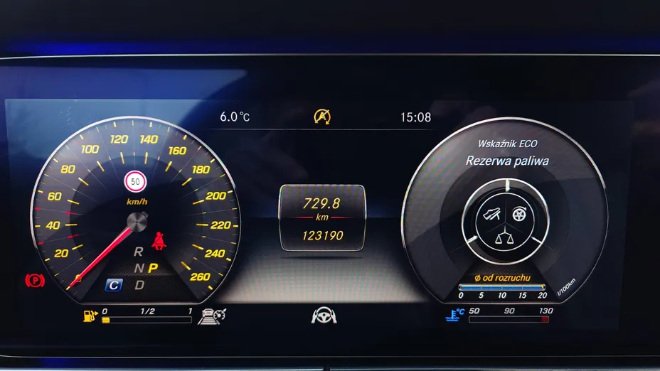 MERCEDES-BENZ E Klasa E 220 d Coupe 4-Matic 9G-TRONIC