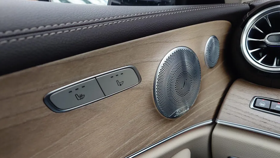 MERCEDES-BENZ E Klasa E 220 d Coupe 4-Matic 9G-TRONIC