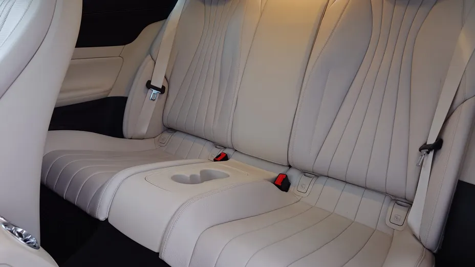 MERCEDES-BENZ E Klasa E 220 d Coupe 4-Matic 9G-TRONIC