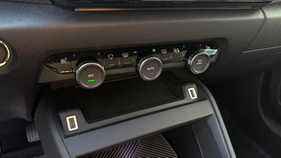 CITROEN C4 C4 1.2 PureTech Shine S&S EAT8