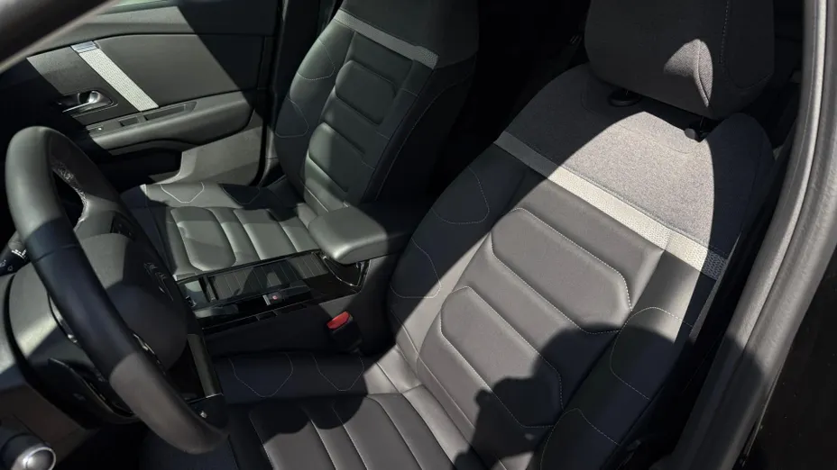 CITROEN C4 C4 1.2 PureTech Shine S&S EAT8