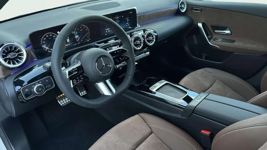 MERCEDES-BENZ A Klasa A 200 AMG Line 7G-DCT Nowy