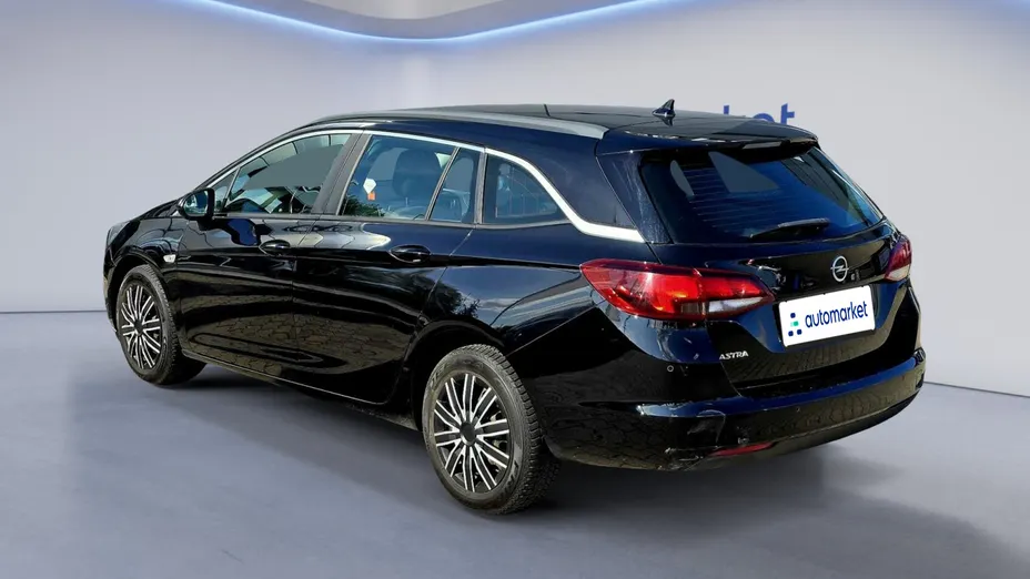 OPEL Astra Astra V 1.4 T Dynamic