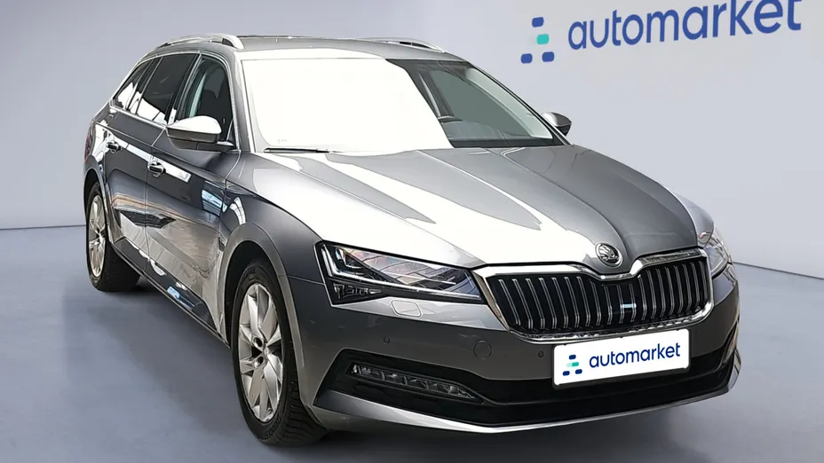 SKODA Superb Superb 2.0 TDI SCR Ambition