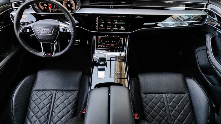 AUDI A8 S8 TFSI mHEV Quattro Tiptr.