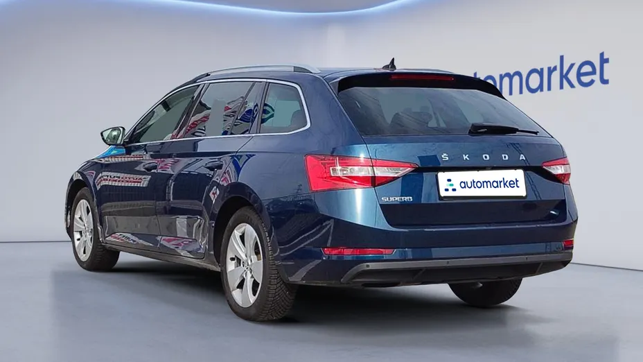 SKODA Superb Superb 2.0 TDI SCR Ambition DSG