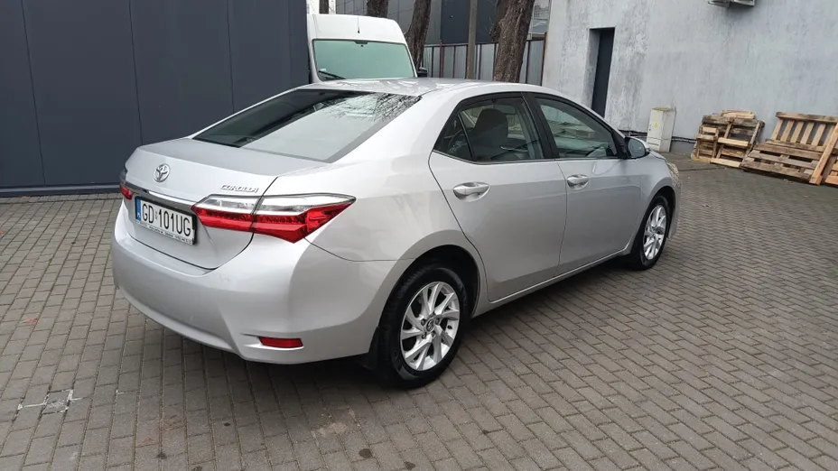 TOYOTA Corolla Corolla 1.6 Classic Plus