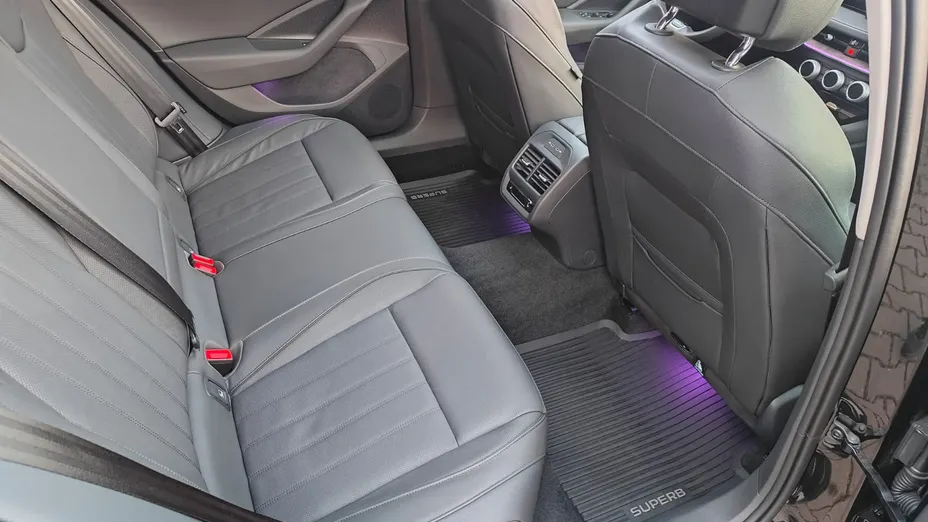 SKODA Superb Superb 2.0 TDI SCR 4x4 L&K DSG