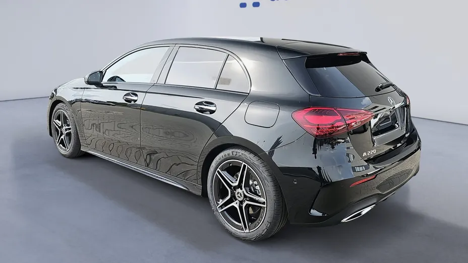 MERCEDES-BENZ A Klasa A 220 4-Matic AMG Line 8G-DCT Nowy