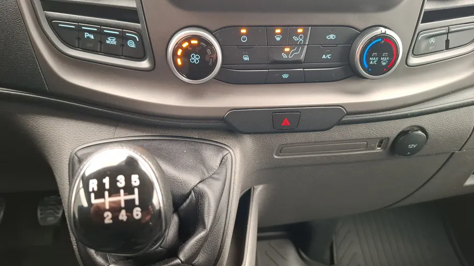 FORD Transit Custom Transit Custom 320 L2H1 Trend