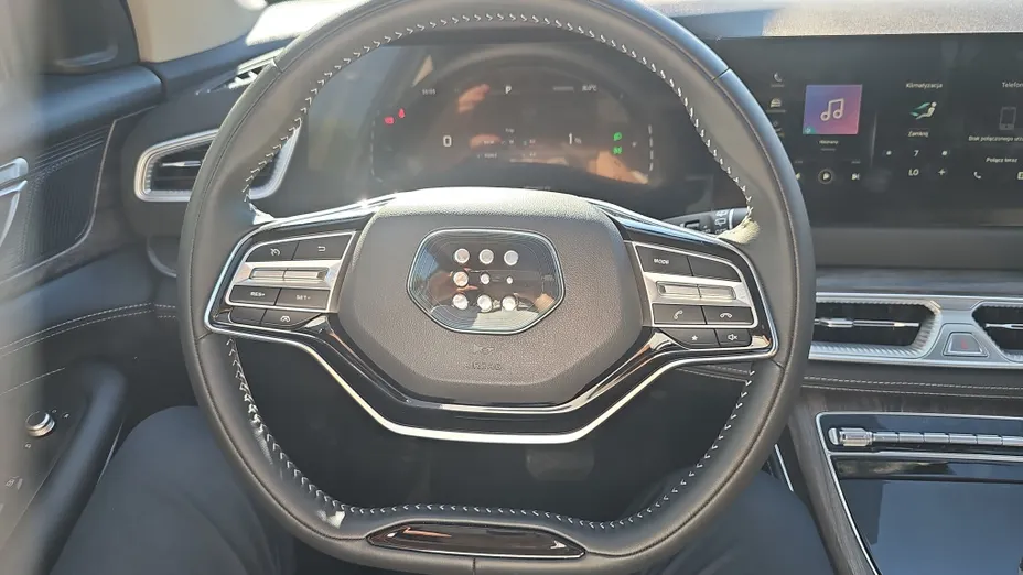 DFSK E5 E5 1.5 PHEV Prestige E-CVT Nowy