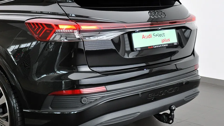AUDI Q4 Q4 e-tron 40 77kWh Advanced