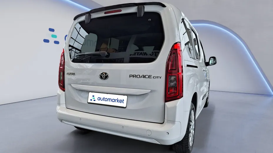 TOYOTA Proace City Verso Proace City Verso 1.5 D-4D Business
