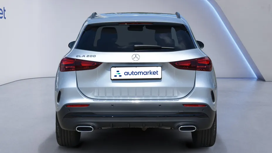 MERCEDES-BENZ GLA GLA 200 mHEV AMG Line 7G-DCT
