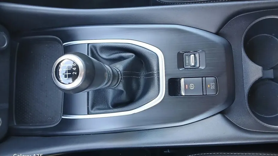 NISSAN Qashqai Qashqai 1.3 DIG-T mHEV N-Connecta Xtronic