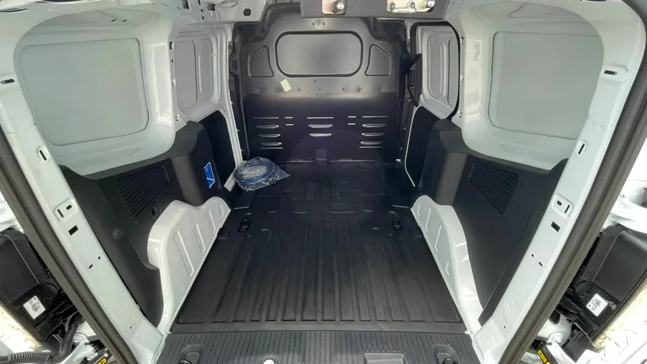 FORD Transit Courier Transit Courier EV Trend Nowy