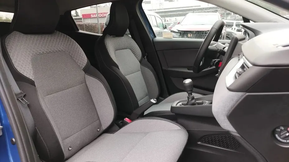 MITSUBISHI Colt Colt 1.0T Invite Style Cold