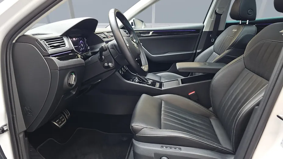 SKODA Superb Superb 2.0 TDI SCR L&K DSG