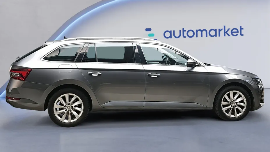 SKODA Superb Superb 2.0 TDI SCR Ambition
