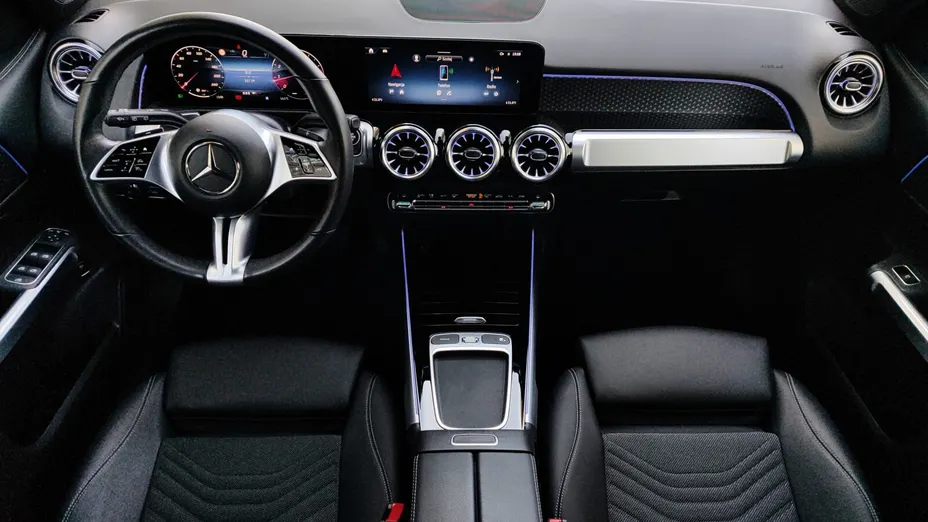 MERCEDES-BENZ GLB GLB 200 mHEV Progressive 7G-DCT