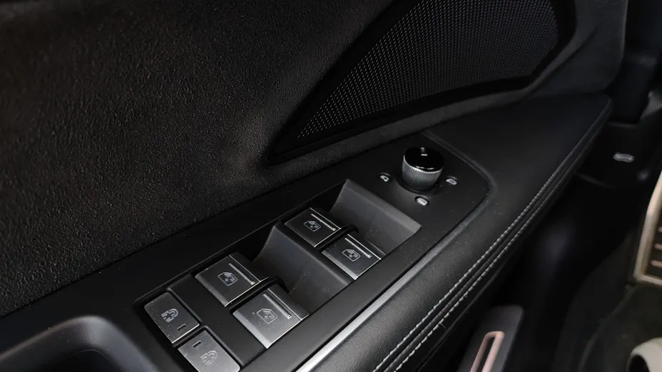 AUDI A8 S8 TFSI mHEV Quattro Tiptr.