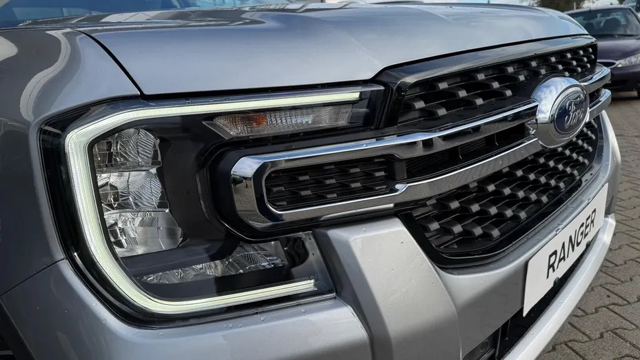 FORD Ranger Ranger 2.0 EcoBlue Bi-Turbo 4x4 DC Limited aut Nowy