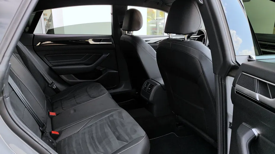 VOLKSWAGEN Arteon Arteon 2.0 TDI 4Motion R-Line DSG