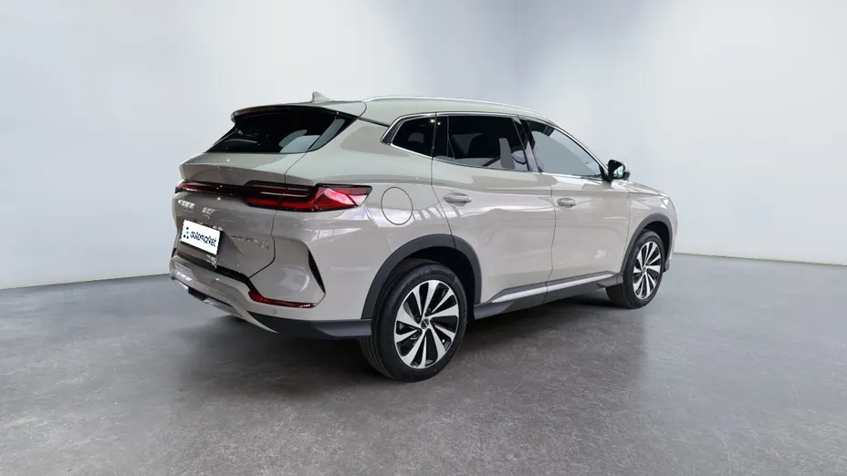 BYD Seal U Seal U 1.5T DM-i Design AWD Nowy
