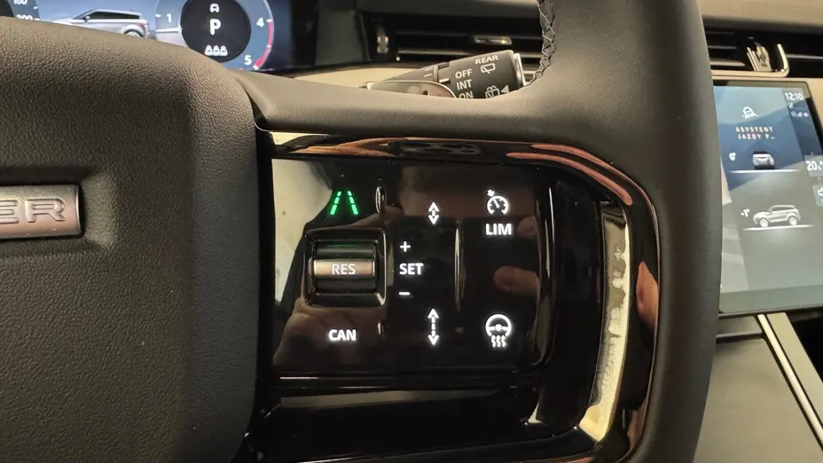 LAND ROVER Range Rover Evoque Evoque 2.0 D200 mHEV Dynamic SE