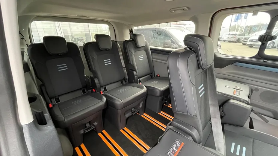 FORD Tourneo Custom Tourneo Custom 2.0 EcoBlue 320 AWD L2 Active aut Nowy