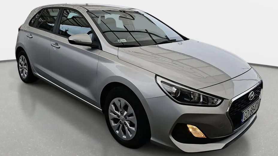 HYUNDAI i30 i30 1.4 Classic +