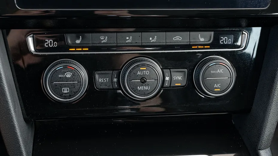 VOLKSWAGEN Arteon Arteon 2.0 TSI 4Motion Elegance DSG