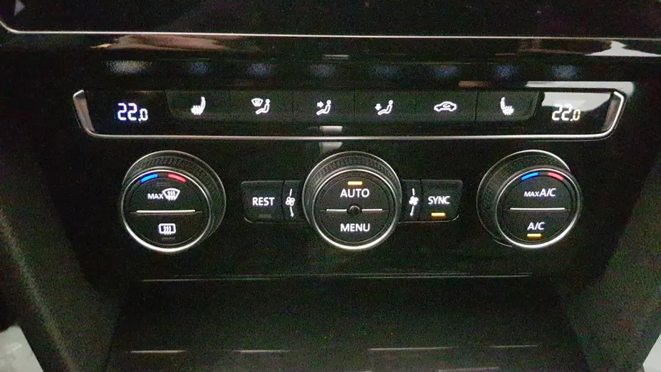 VOLKSWAGEN Arteon Arteon 2.0 TSI 4Motion Elegance DSG