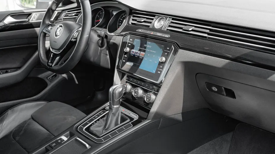 VOLKSWAGEN Arteon Arteon 2.0 TSI 4Motion Elegance DSG