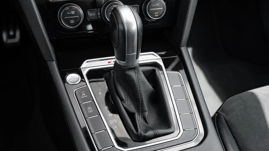VOLKSWAGEN Arteon Arteon 2.0 TSI 4Motion Elegance DSG