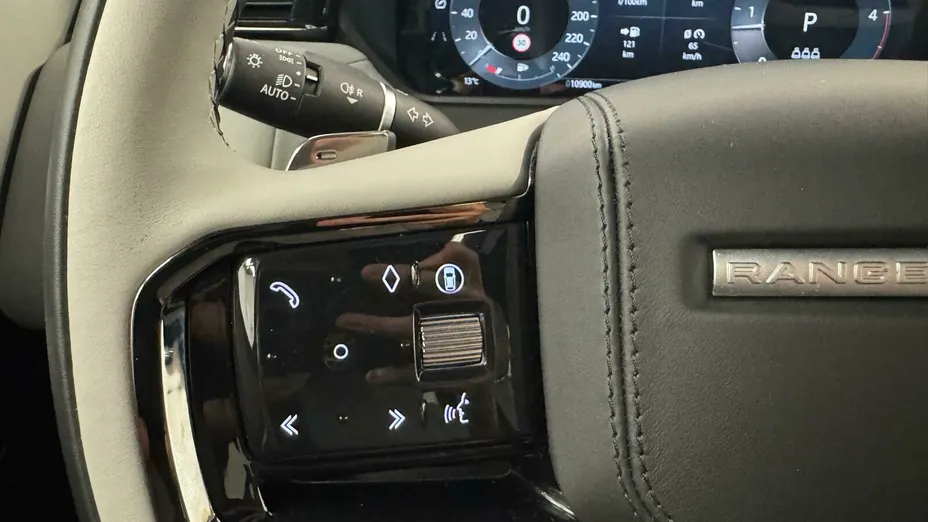 LAND ROVER Range Rover Velar Velar 2.0 D200 mHEV Dynamic SE