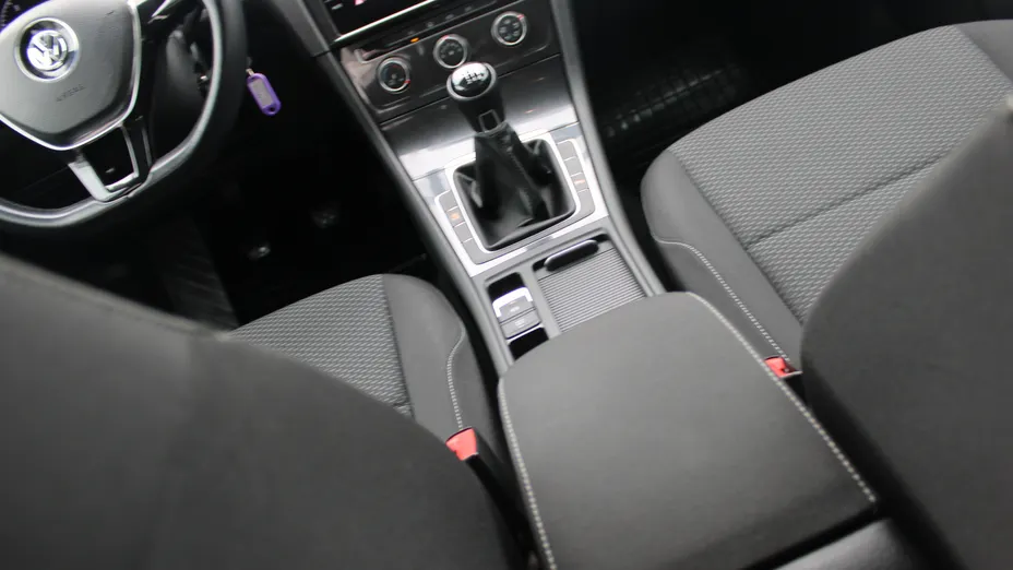 VOLKSWAGEN Golf Golf VII 1.0 TSI BMT Trendline