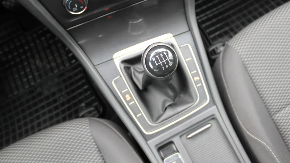 VOLKSWAGEN Golf Golf VII 1.0 TSI BMT Trendline