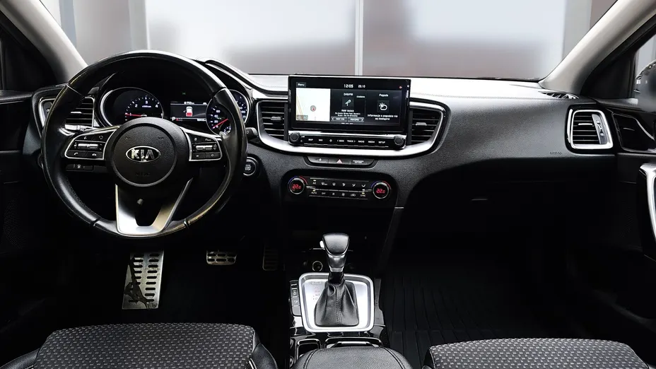 KIA Cee'd Ceed 1.6 CRDi SCR L DCT